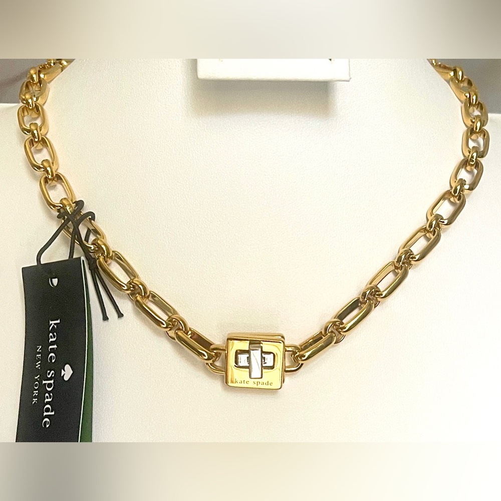 kate spade RP$149 NWT Necklace “Phoebe” GoldLink w/Front silver&gold Turn-lock